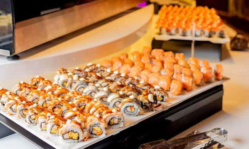 Bangkok: Luxury Dinner Cruise on Chao Phraya River - An In-Depth Look at the Bangkok Dinner Cruise Experience