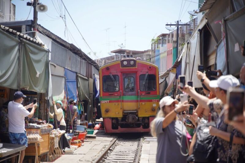 Bangkok: Maeklong Railway Market & Floating Market Tour - Final Thoughts