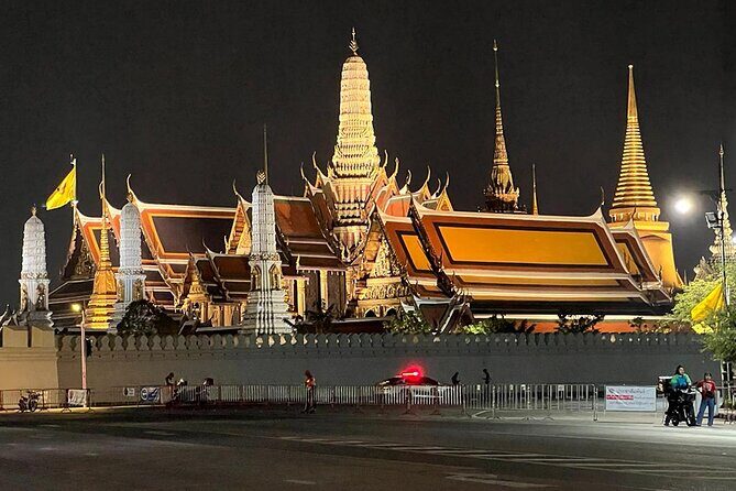 Bangkok Night Tour: Food, Temple & Tuk Tuk - A Deep Dive Into the Bangkok Night Tour Experience