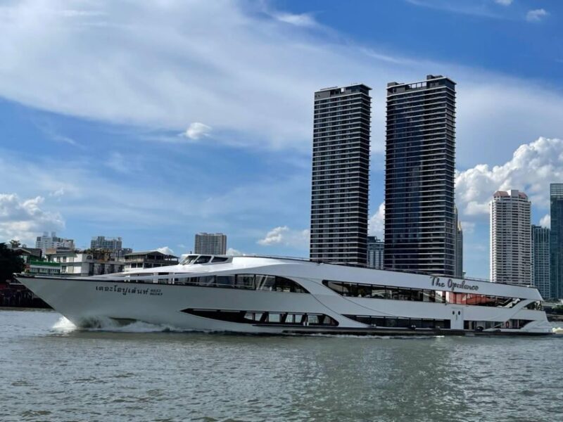 Bangkok: Opulence Luxury Chao Phraya Dinner Cruise - Who Should Consider This Tour?