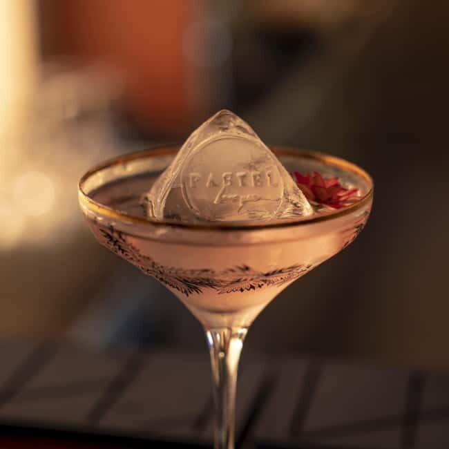 Bangkok: Pastel Rooftop Bar & Mediterranean Dining Packages - Key Points