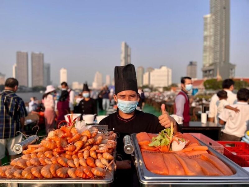 Bangkok: Royal Princess Chao Phraya Dinner Cruise - Who Should Consider This Experience