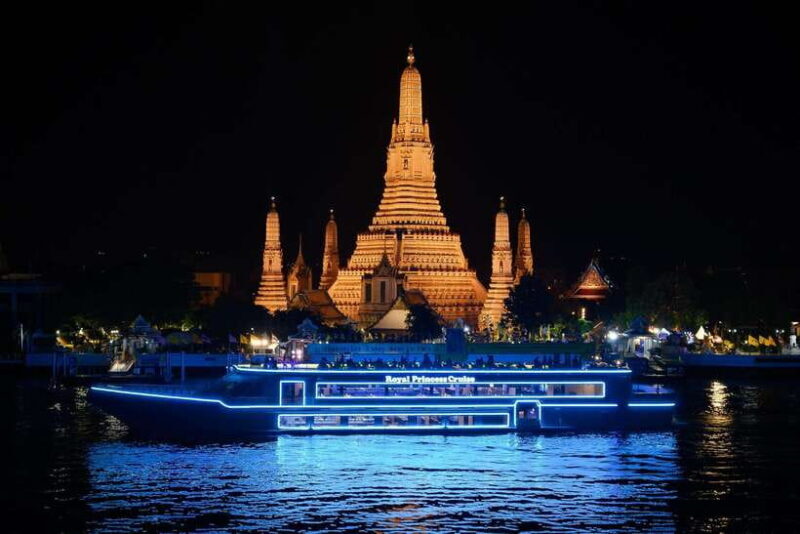 Bangkok: Royal Princess River Dinner Cruise with Live Music - Key Points