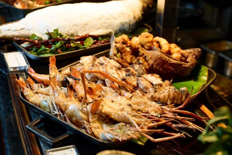 Bangkok: Saturday Dinner Buffet at W Bangkok - FAQ