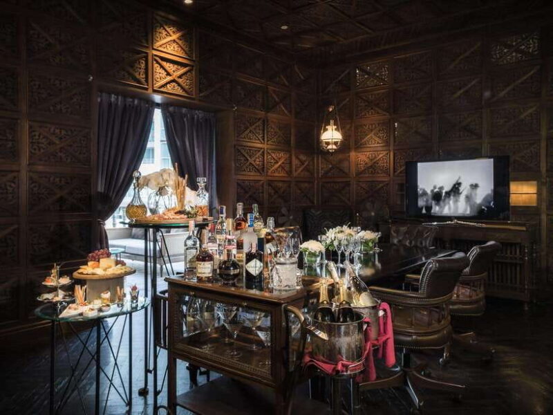 Bangkok: The Speakeasy Rooftop Bar At Hotel Muse - Key Points