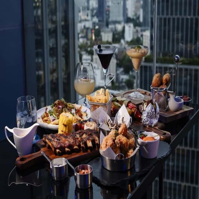 Bangkok: The Vue Bar Rooftop at Mercure Bangkok Sukhumvit 24 - Bangkok: The Vue Bar Rooftop at Mercure Bangkok Sukhumvit 24
