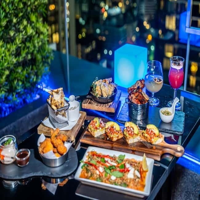 Bangkok: The Vue Bar Rooftop at Mercure Bangkok Sukhumvit 24 - FAQs