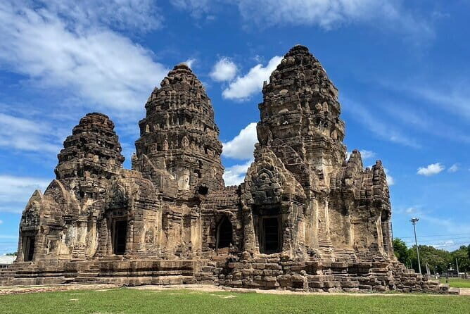Bangkok to Ayutthaya Lopburi Monkey Temple, Largest Buddha Tour - A Closer Look at the Tour Experience