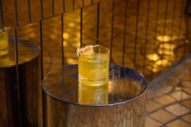 Bangkok: Top Knot Rooftop Bar & Restaurant at Hotel Once - The Sum Up