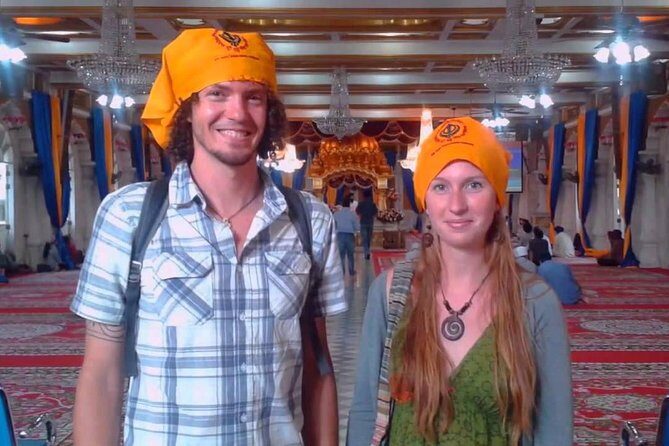 Bangkok Tour By Selfie Expert : LittleIndia, WatTraimit, WatPho - Frequently Asked Questions