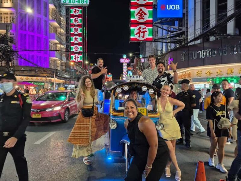 Bangkok: Tuk Tuk Adventure Chinatown Michelin Food & Temples - Exploring Bangkok by Tuk Tuk: A Practical Guide