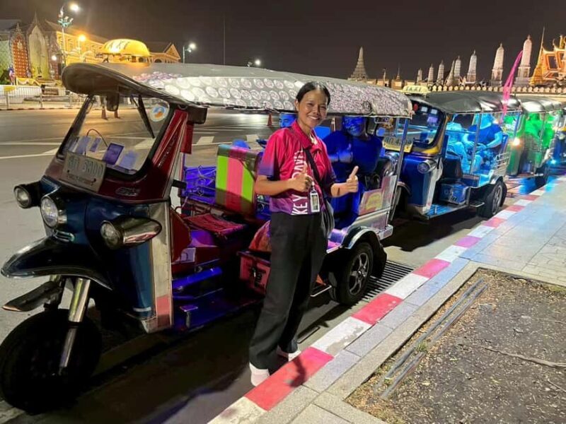 Bangkok: Tuk Tuk Adventure Chinatown Michelin Food & Temples - The Sum Up