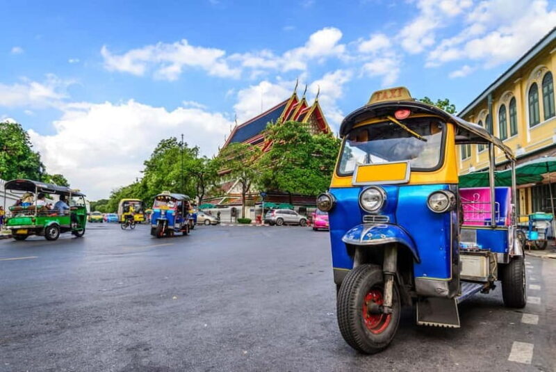 Bangkok Tuk-Tuk City Sightseeing Tour - Key Points