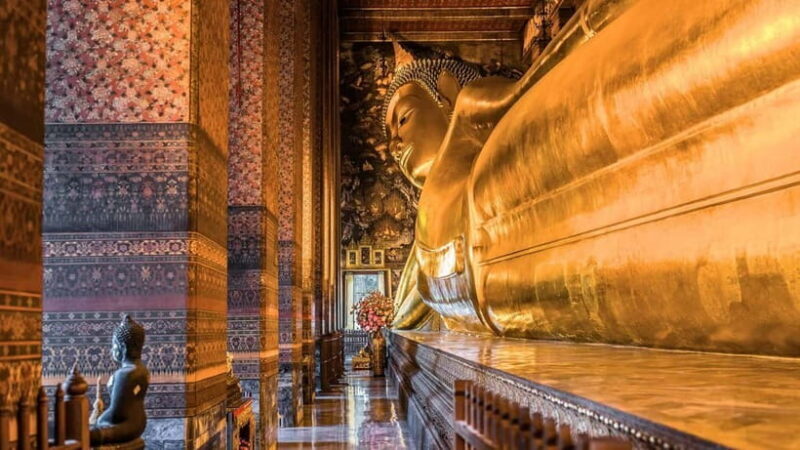 Bangkok: Wat Pho, Wat Arun at Dusk, and Flower Market Tour - Key Points