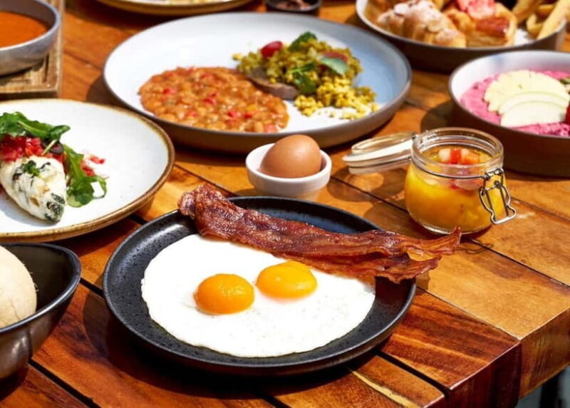 Bangkok: Weekend Breakfast Buffet at W Bangkok - FAQ