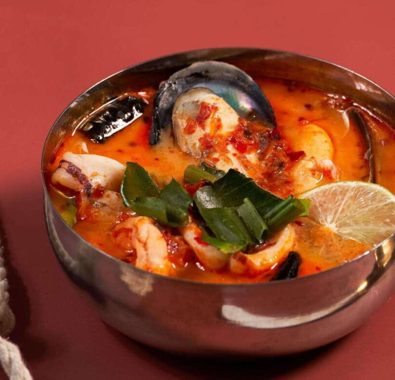 Bangkok: Whale Klang Krung Buffet with Drinks - The Experience: More Than Just Food