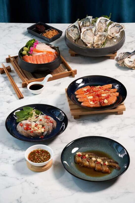 Bangkok: Whale Klang Krung Buffet with Drinks - Who Should Book This?