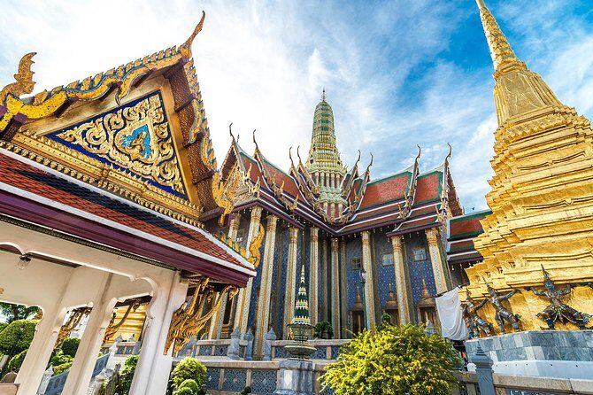 Bangkok's Grand Palace Complex and Wat Phra Kaew Tour - A Detailed Look at the Tour Experience