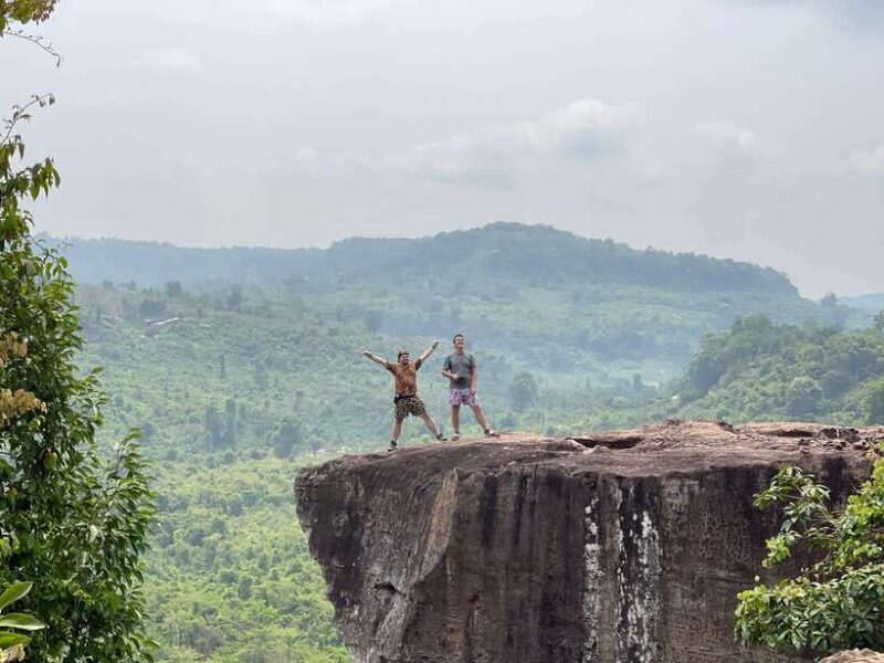 Banteay Srei, Kulen Waterfall & Beng Mealea Exploration - FAQ