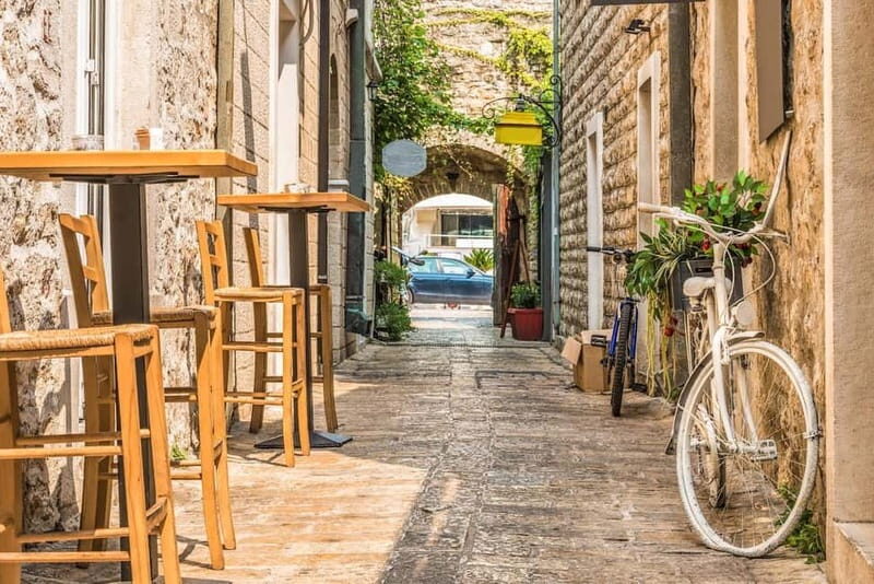 Bar: Budva Riviera Tour with Old Town Walk & Sveti Stefan - FAQ