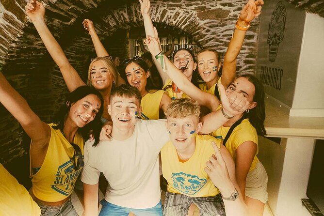 Bar Crawl Ios Ticket in Cyclades - Who Would Enjoy This Tour?