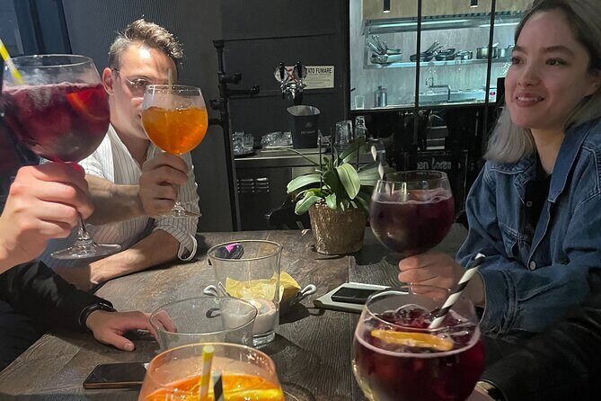 Bar Hopping in Milan - Key Points