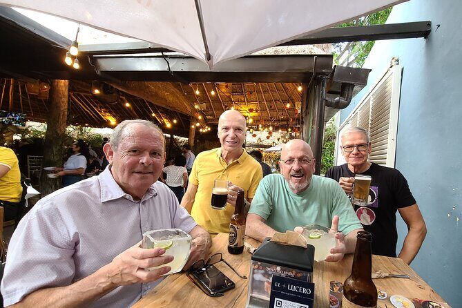 Bar hopping tour in Merida - Key Points