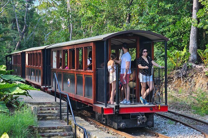 Barbados Heritage Tour: Train Ride, Rum Tasting & History - A Close-Up Look at the Barbados Heritage Tour: Train Ride, Rum Tasting & History