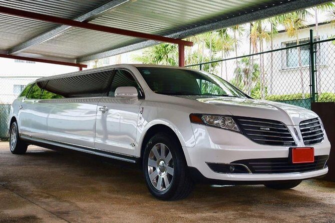 Barbados Luxury Airport Transfer Limousine Up To 10 Passengers - A First Look at the Barbados Luxury Airport Transfer Limousine
