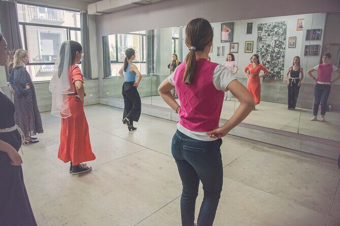 Barcelona: 1-Hour Flamenco Class Experience - A Deep Dive into the Barcelona 1-Hour Flamenco Class Experience