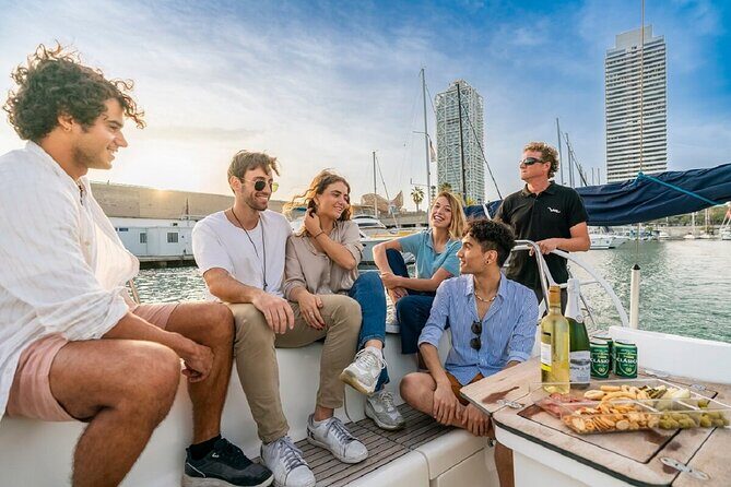 Barcelona: 1 hour sailing experience with drinks and snacks - A Closer Look at the Barcelona Sailing Experience