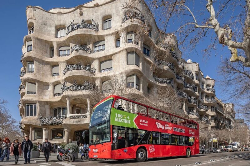 Barcelona: 24 or 48-Hour Hop-On Hop-Off Bus Tour - FAQ