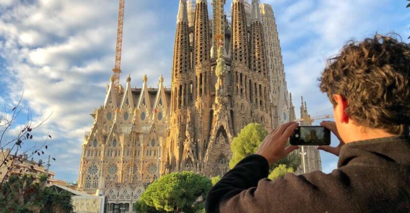 Barcelona: 3-Hour Bike Tour with a Local Guide - A Detailed Look at the Barcelona Bike Tour Experience