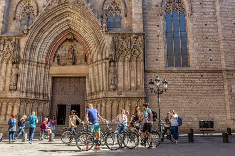 Barcelona: 4-Hour Small Group Bike Tour - The Sum Up