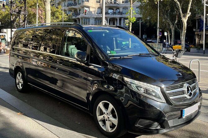 Barcelona airport transfer (From 1 to 7 passengers) - How This Transfer Fits Into Your Barcelona Visit