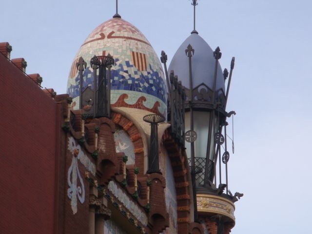Barcelona: Art Nouveau & Gaudí Tour - FAQ