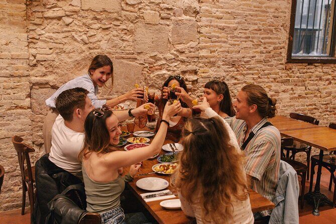 Barcelona: Award-Winning Guided Food Tour with Lunch or Dinner - Why This Tour Works Well
