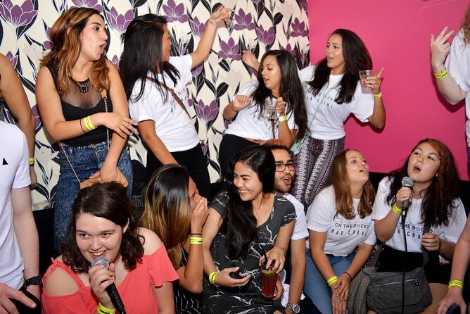 Barcelona Bar Crawl - What About the Crowd?