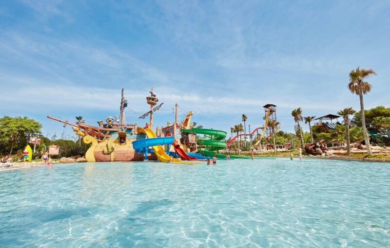Barcelona: Caribe Aquatic Park Full-Day Ticket with Transfer - An In-Depth Look at the Experience