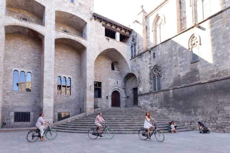 Barcelona: City Highlights Bike Tour with Locals - FAQ