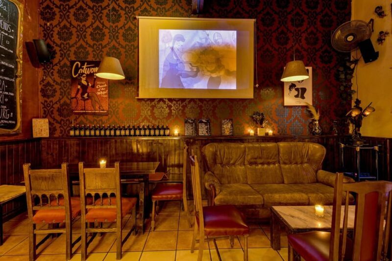 Barcelona: Cocktail Making Class with Tapas - Authentic Atmosphere and Friendly Guides