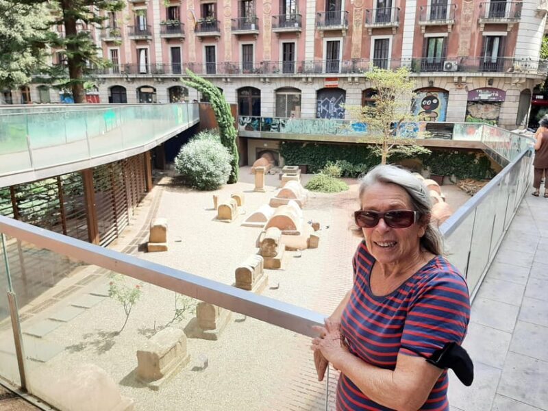 Barcelona: Curious Legends and Traditions of Old Town Tour - Practical Considerations