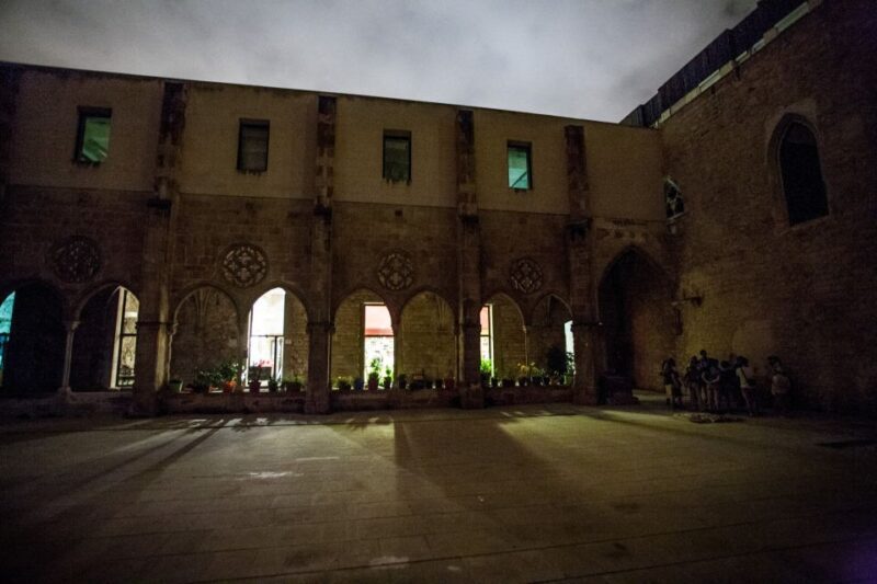 Barcelona: Dark History Night Walking Tour - FAQ