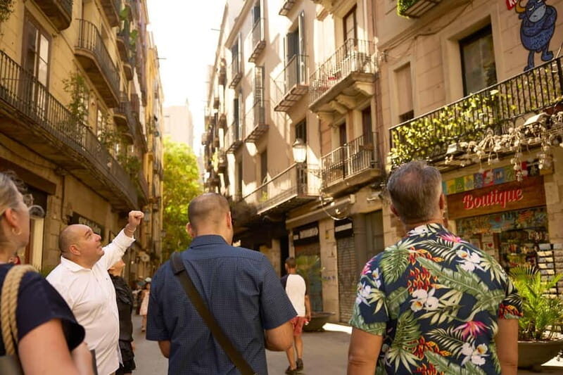 Barcelona: El Born Gourmet Food & Wine Small Group Tour - A Walk Through El Born: Food, Wine, and Hidden Gems in Barcelona