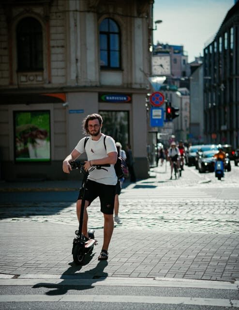 Barcelona: Electric scooter tour Gaudi and Gothic route - Frequently Asked Questions
