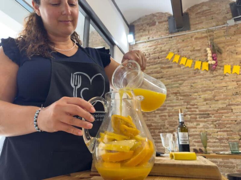 Barcelona Evening Cooking Class: 5-Course, 3 Paellas & Cava - FAQ