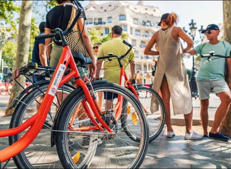 Barcelona: Full-Day Bike/E-Bike Rental with Helmet and Lock - Key Points