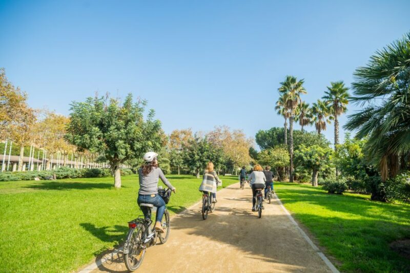 barcelona: Gaudi Highlights eBike tour - The Barcelona eBike Gaudí Highlights Tour: An In-Depth Look