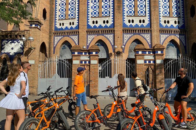 Barcelona: German guided tour by bike or e-bike - A Detailed Look at the Barcelona Bike or E-Bike Tour