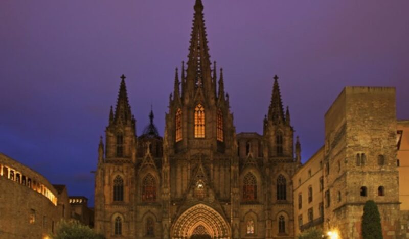 Barcelona: Gothic Quarter and Flamenco Show (Small Group) - A Close Look at the Experience